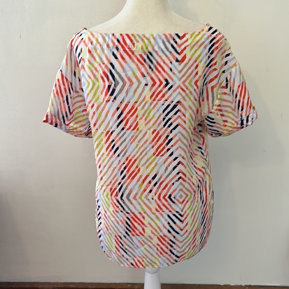 BCBGeneration orange yellow line pattern short cuffed sleeve blouse Size S - Picture 4 of 9